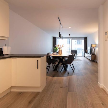 Luxueus, Ruim Appartement Op 350M Van Het Strand オステンド エクステリア 写真