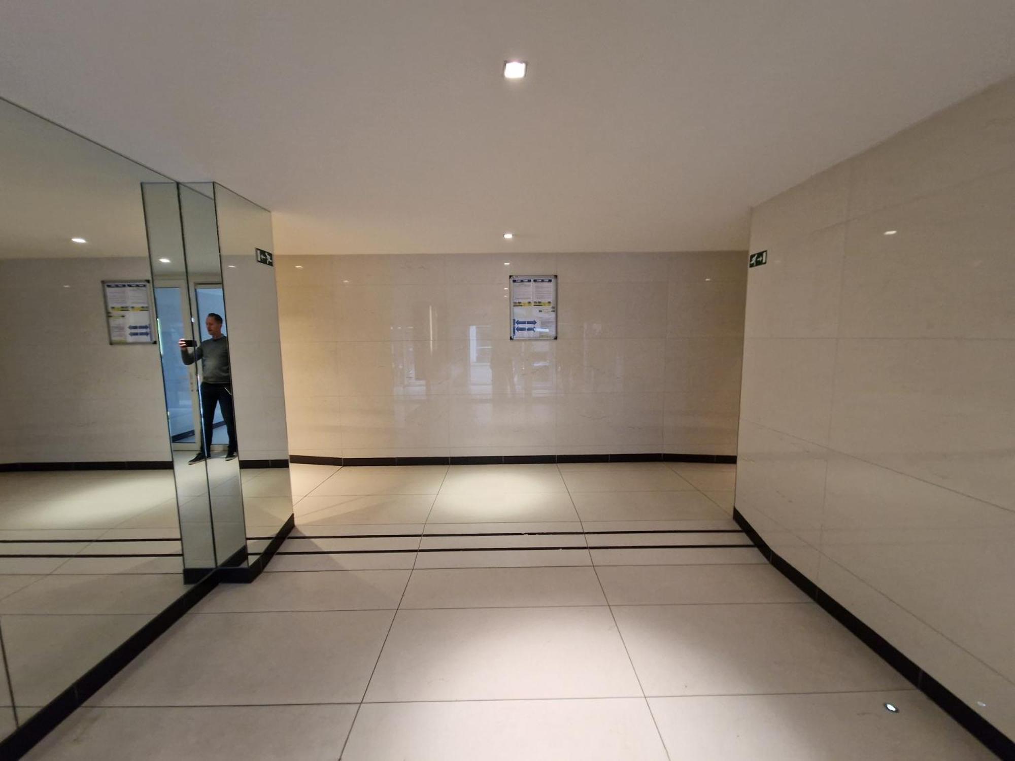 Luxueus, Ruim Appartement Op 350M Van Het Strand オステンド エクステリア 写真