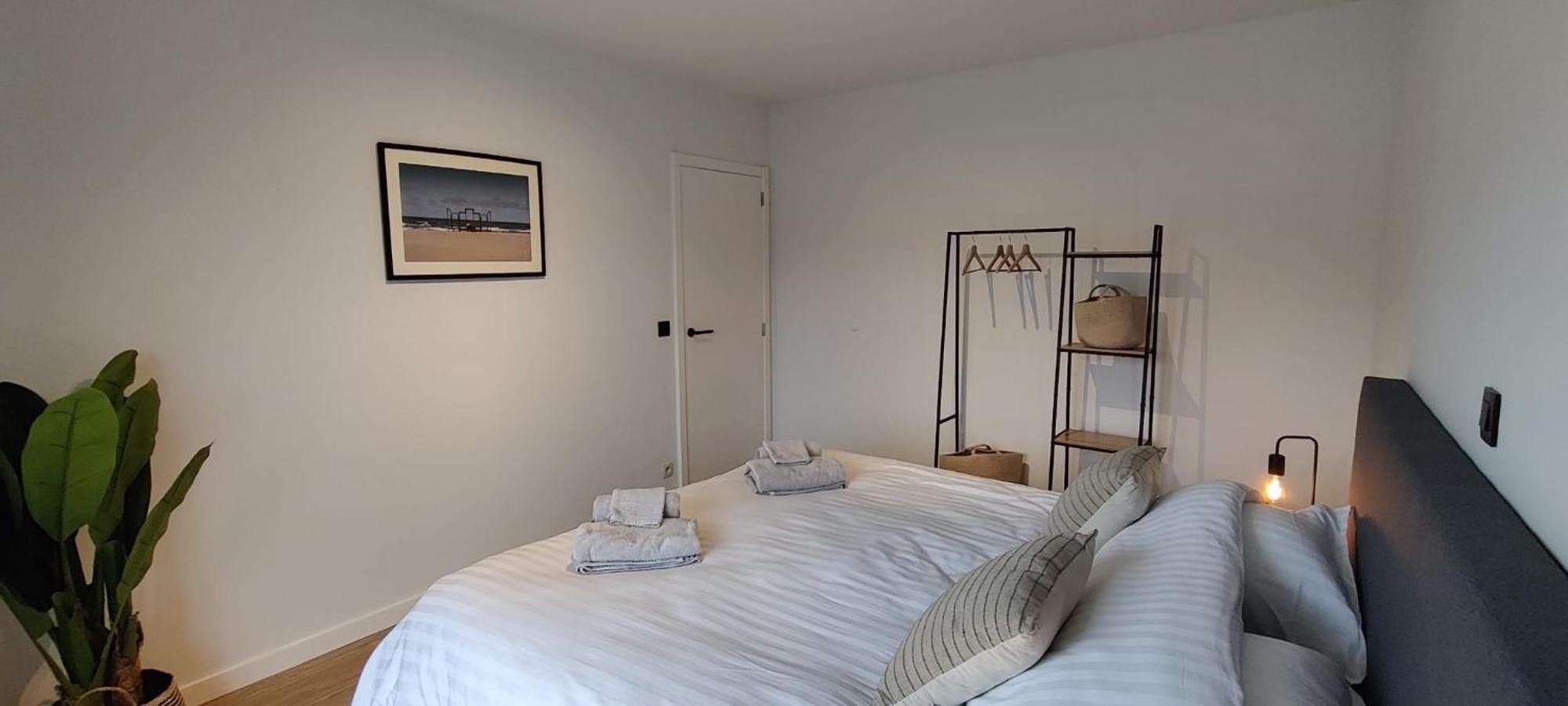 Luxueus, Ruim Appartement Op 350M Van Het Strand オステンド エクステリア 写真